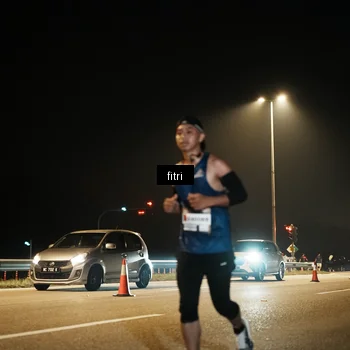 Runner Photo 7487756