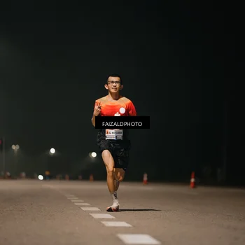Runner Photo 7487798