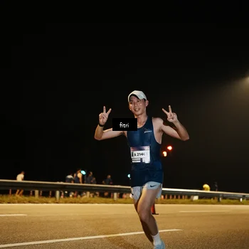 Runner Photo 7487802