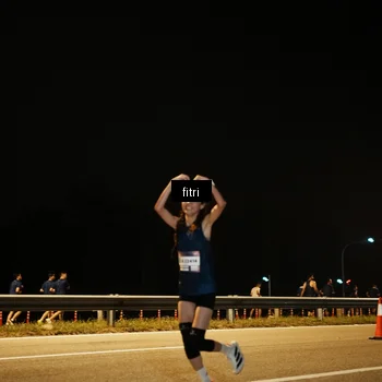Runner Photo 7487841