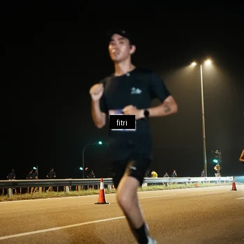 Runner Photo 7487852
