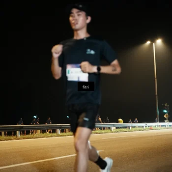 Runner Photo 7487860