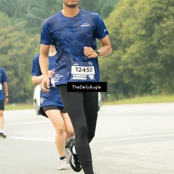Runner Photo 7487873