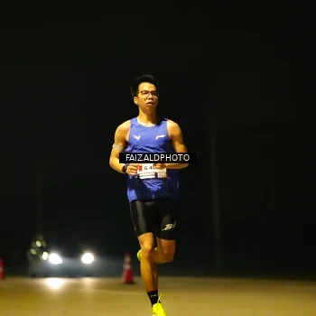 Runner Photo 7487902