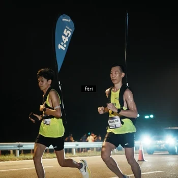 Runner Photo 7487910