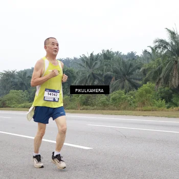 Runner Photo 7487926