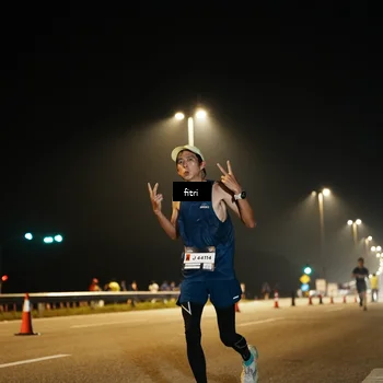 Runner Photo 7487951