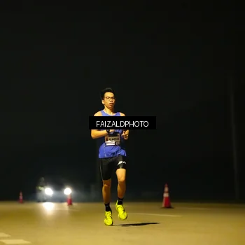Runner Photo 7487955