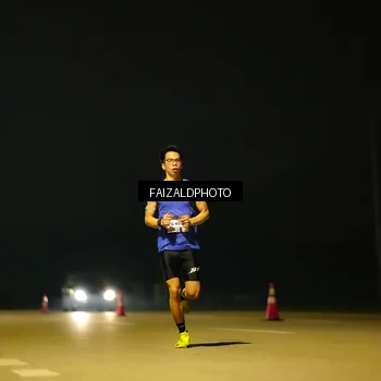 Runner Photo 7487968