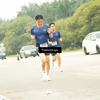 Runner Photo 7487975