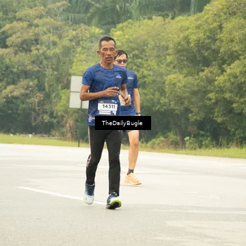 Runner Photo 7487978