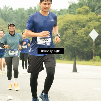 Runner Photo 7488002