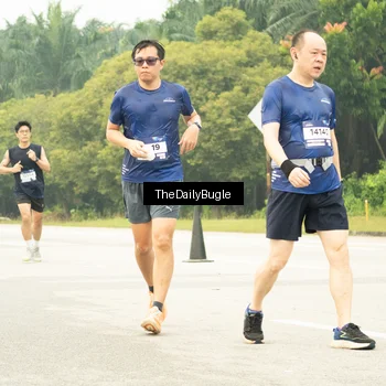 Runner Photo 7488004