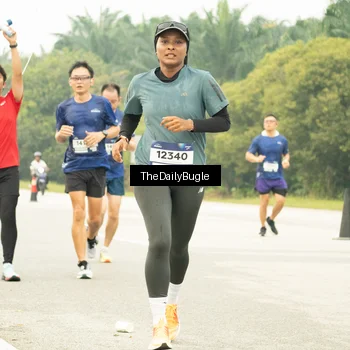 Runner Photo 7488005