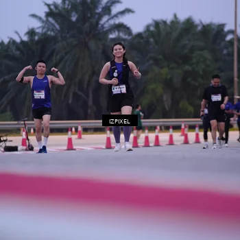 Runner Photo 7488019