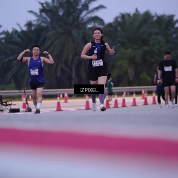 Runner Photo 7488031