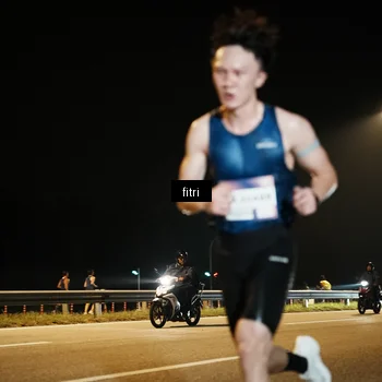 Runner Photo 7488043