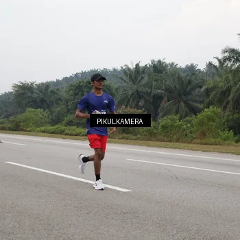 Runner Photo 7488058