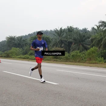 Runner Photo 7488065
