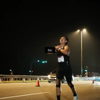 Runner Photo 7488089