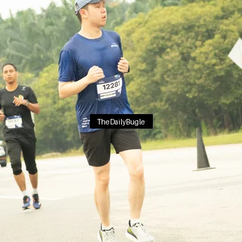 Runner Photo 7488161