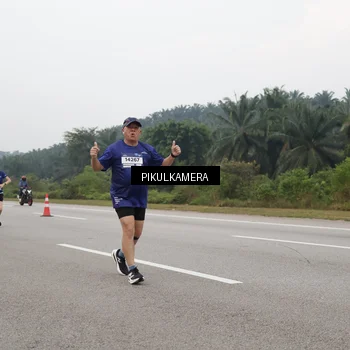 Runner Photo 7488194