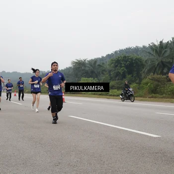 Runner Photo 7488236