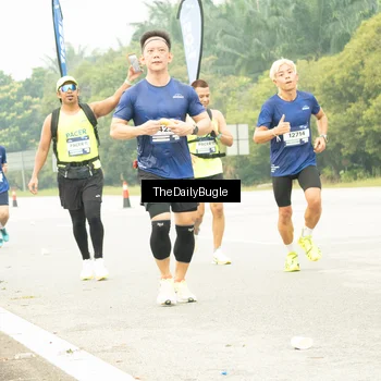 Runner Photo 7488282