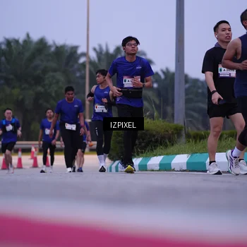Runner Photo 7488342