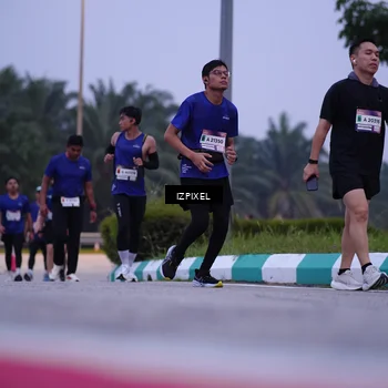 Runner Photo 7488392
