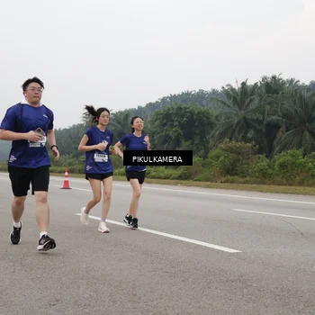 Runner Photo 7488428