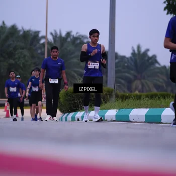 Runner Photo 7488431