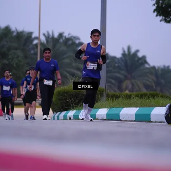 Runner Photo 7488454