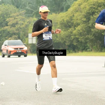 Runner Photo 7488458