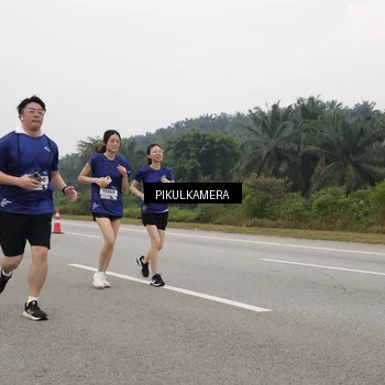 Runner Photo 7488502