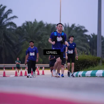Runner Photo 7488548