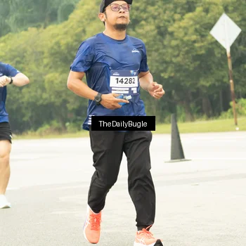 Runner Photo 7488575