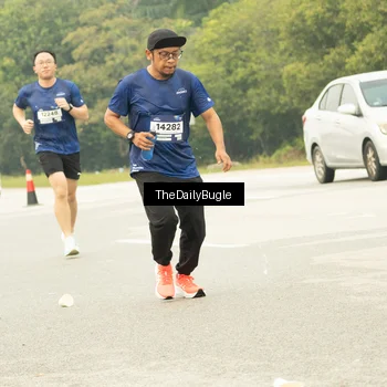 Runner Photo 7488615