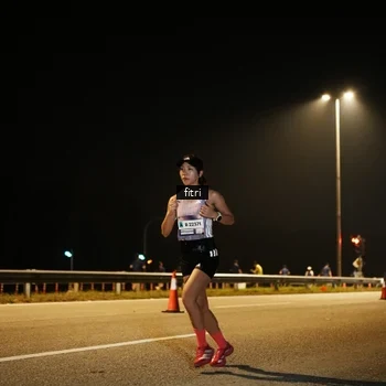 Runner Photo 7488616
