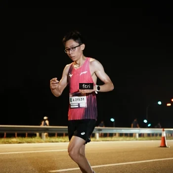 Runner Photo 7488617