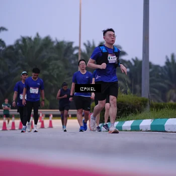 Runner Photo 7488643