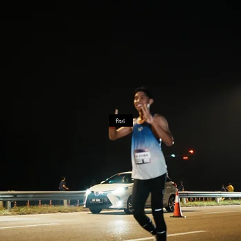 Runner Photo 7488728