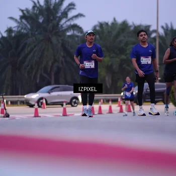 Runner Photo 7488738