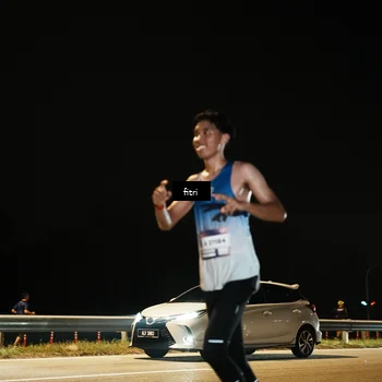 Runner Photo 7488741