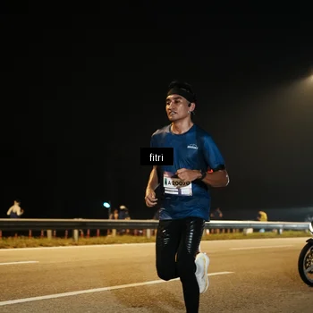 Runner Photo 7488749