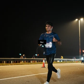 Runner Photo 7488750