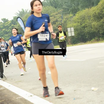 Runner Photo 7488758