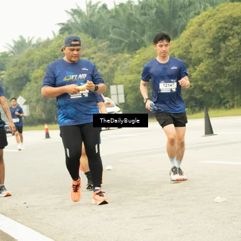 Runner Photo 7488871