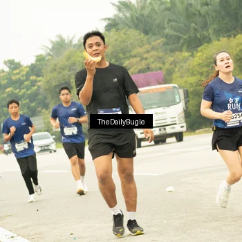 Runner Photo 7488891