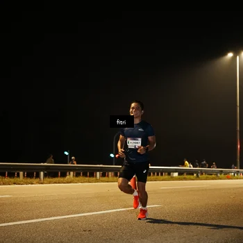 Runner Photo 7488941